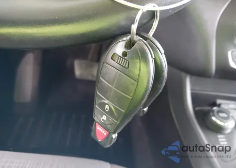 2017 Jeep Cherokee Latitude 4X4 z USA, uszkodzony, nr VIN 1C4PJMCSXHW513801